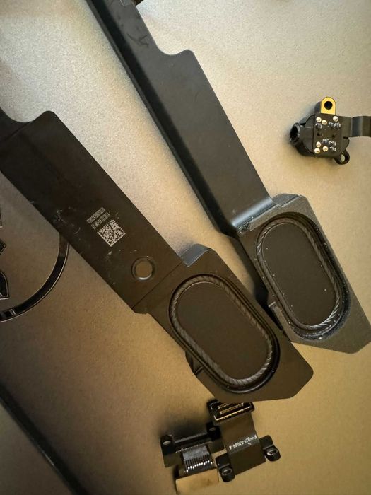 Piese originale MacBook Pro 14 M1 (baterie touchpad fan difuzor usb-c)