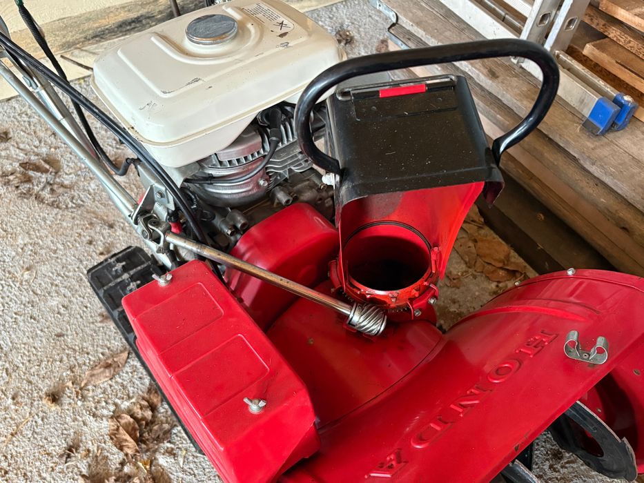 Японски Снегорин HONDA HS70 – Верижен с Електрически Стартер