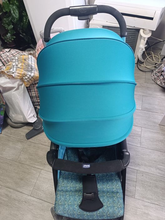 Продается коляска Chicco