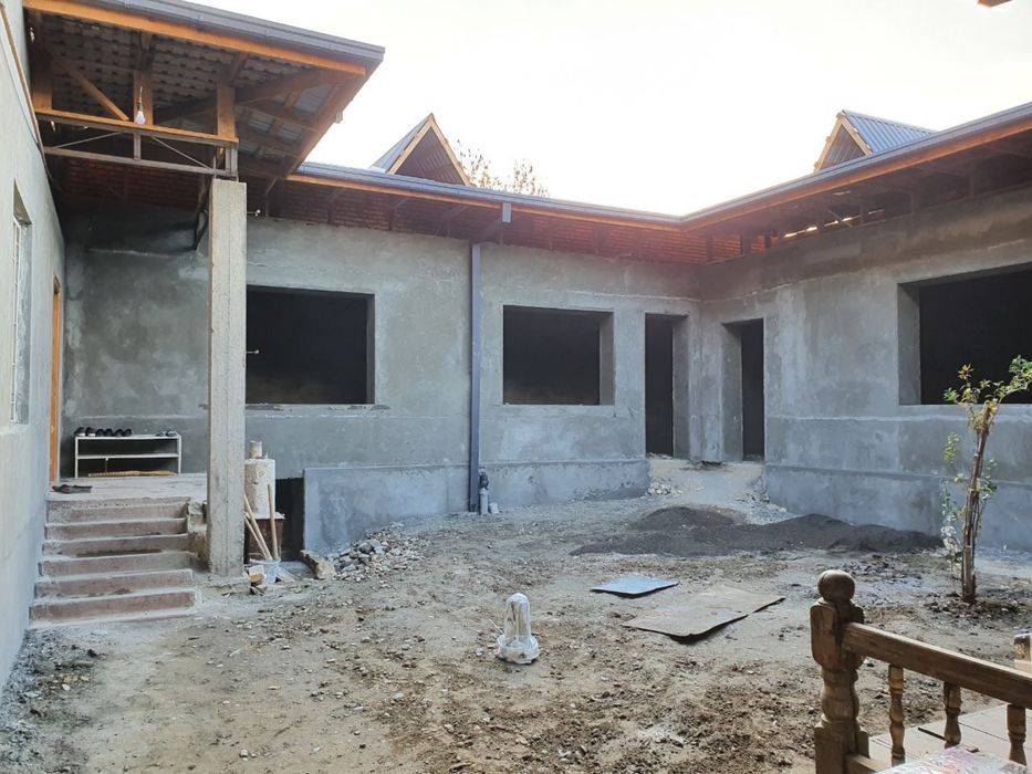 Продаётся просторный 2-этажный дом 540 м², 16 комнат