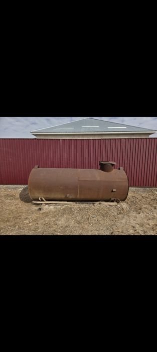 Продам емкость 3 куб