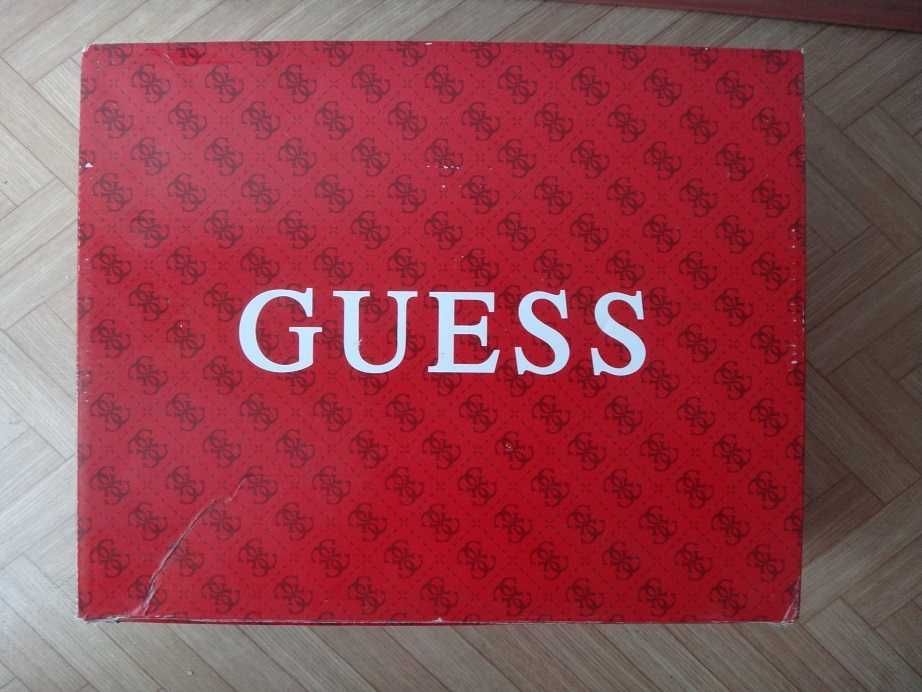 Оригинални боти GUESS естествена кожа на платформа - ботуши