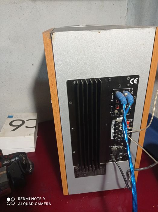 Продается сабвуфер