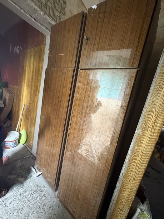 ПОДАРЯВАМЕ Стари мебели