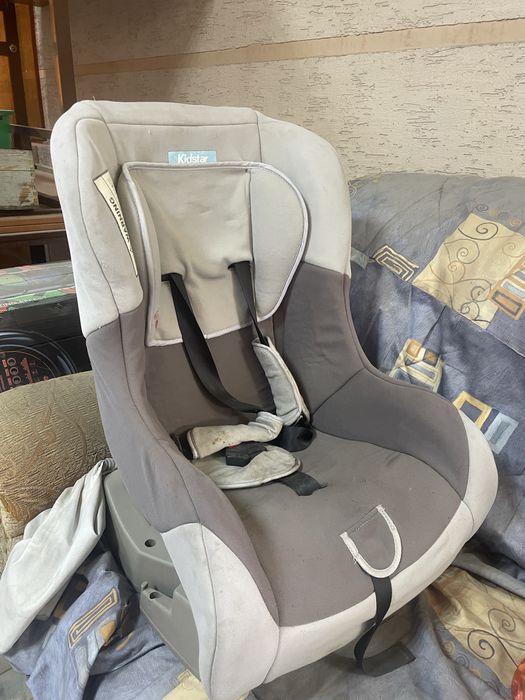 Авто кресло,до 3 лет продам срочно!