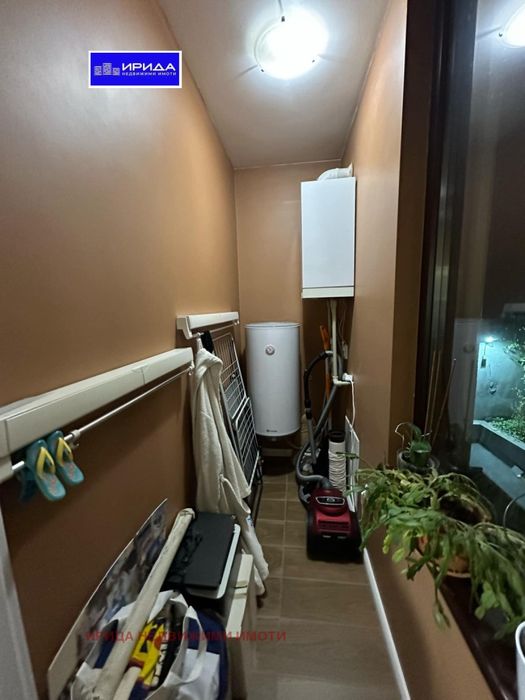 Просторен тристаен дизайнерски обзаведен  апартамент в Манастирски