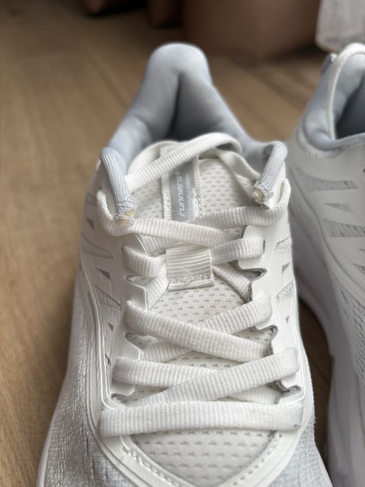 Дамски маратонки RUNNERS