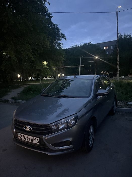 Продам лада веста