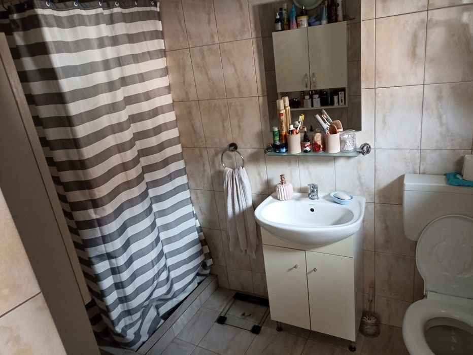 Vând casă în comuna Cut, județul Alba!