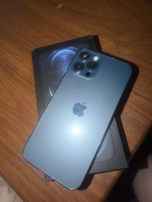 Айфон 12 про макс