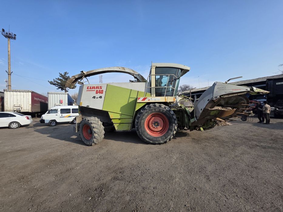 Class jaguar 840 4x4