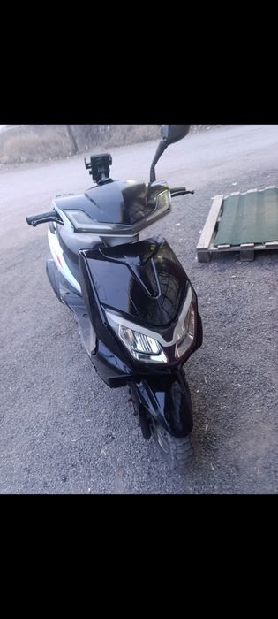 Продам скутер м10