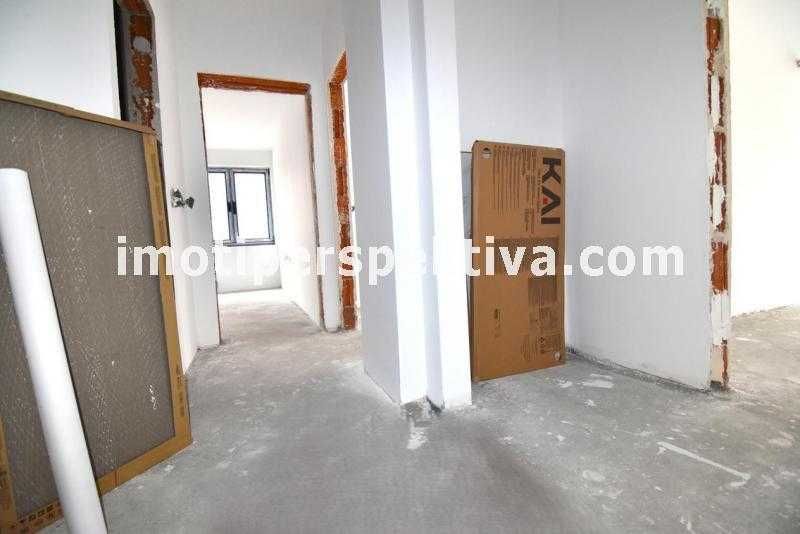 Продава се Тристаен апартамент в Пловдив, Кършияка - 106 кв.м за 962 €/кв.м - Снимка #8