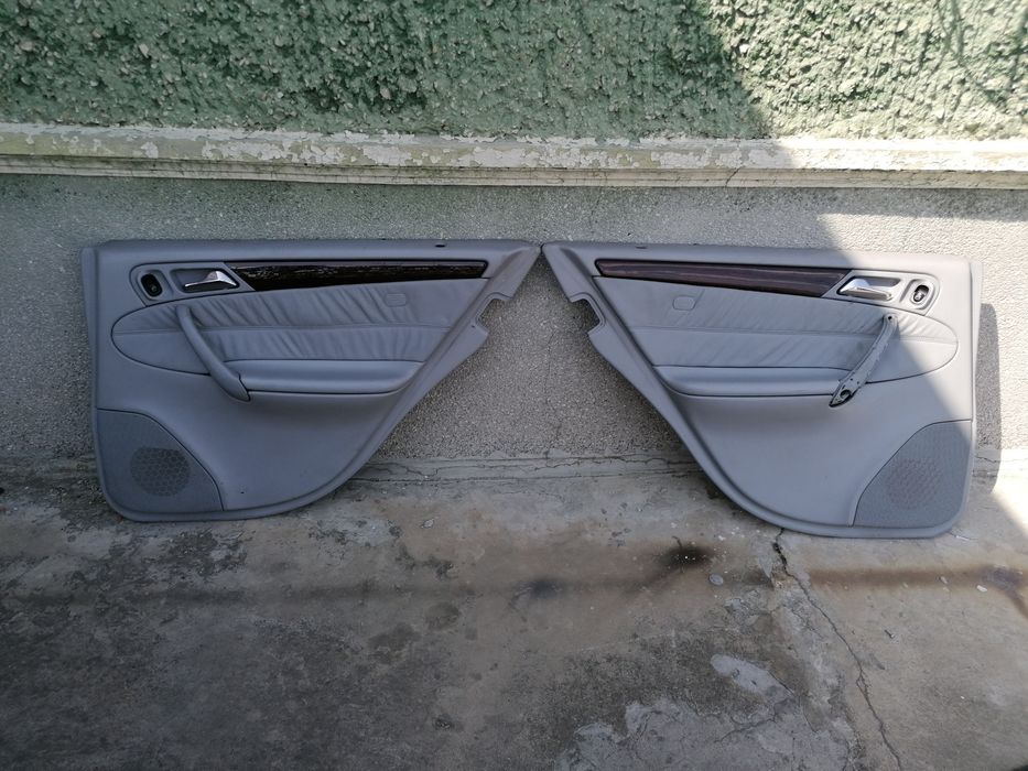 Кожени кори и задна седалка за Mercedes W203