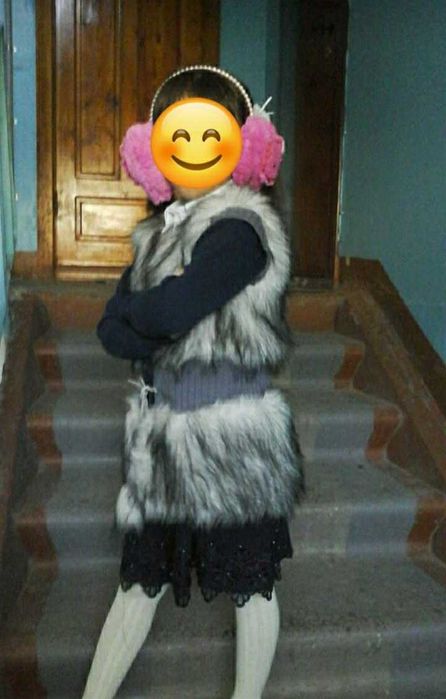 Безрукавка для девочка. 4000тт