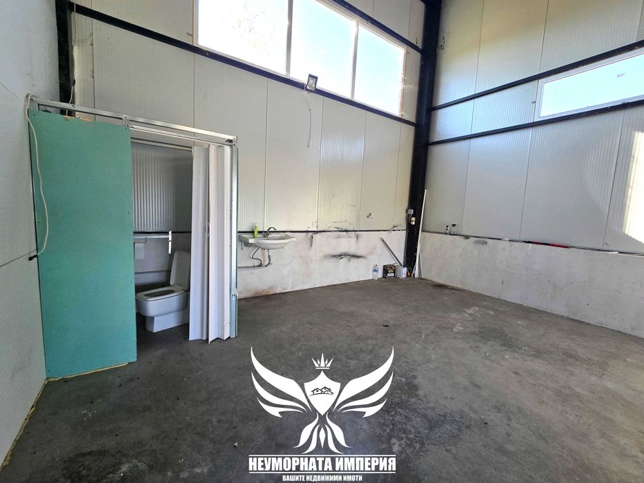 Под наем помещение 80кв.м. за склад или леко производсто в Асеновград