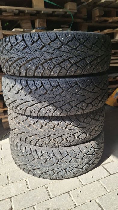 Зимние шины Centara Winter RX858 LT235/75 R15