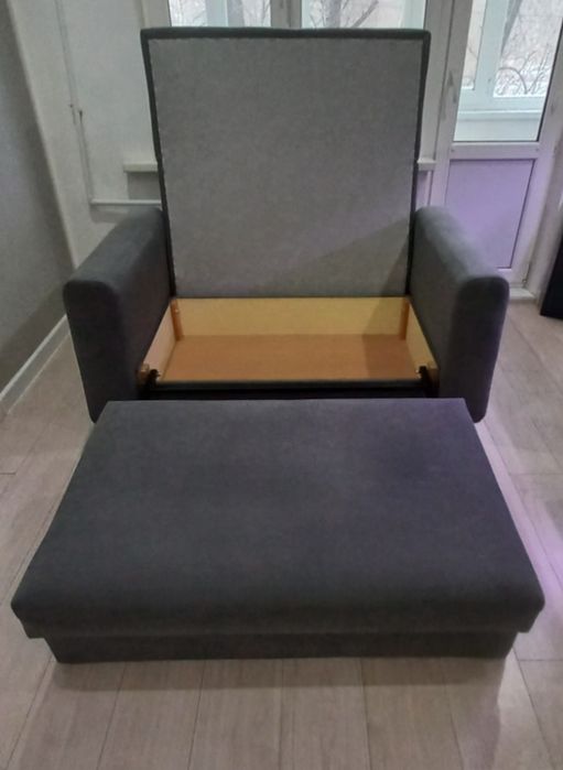 Продам маленький диван