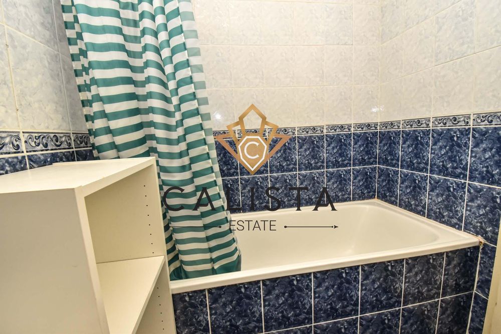 Дава се под наем Двустаен апартамент в София, Лозенец - 65 кв.м за 528.36 € - Снимка #11
