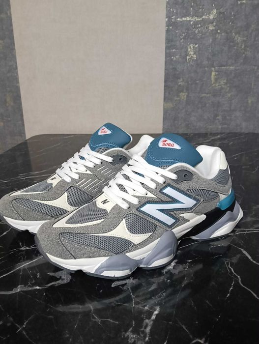New Balance 9060