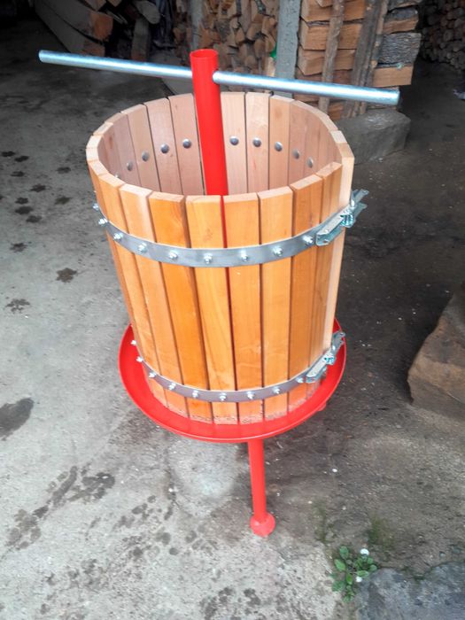 Гроздомелачка, почти нова.