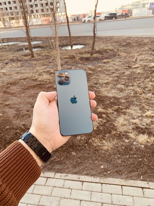 Iphone 12 Pro телефон айфон iphone