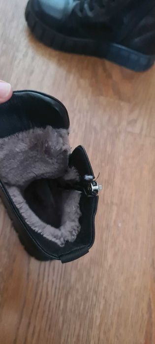 Зимние кожанные ботинки