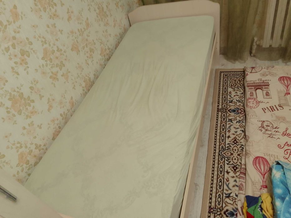 Срочно продается кровать детская совсем дешево