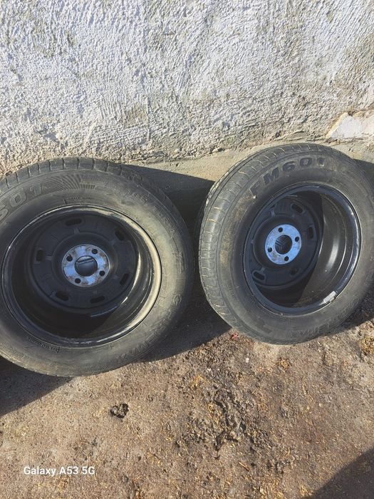 Комплект резины с дисками