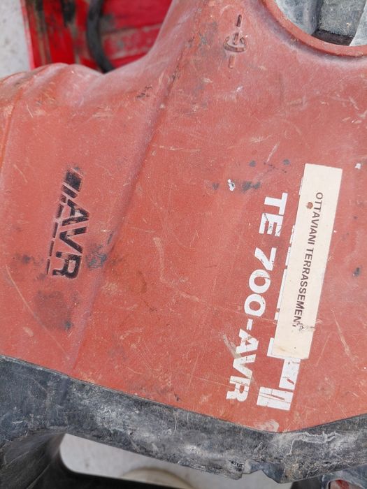 Къртач HILTI TE 700-AVR