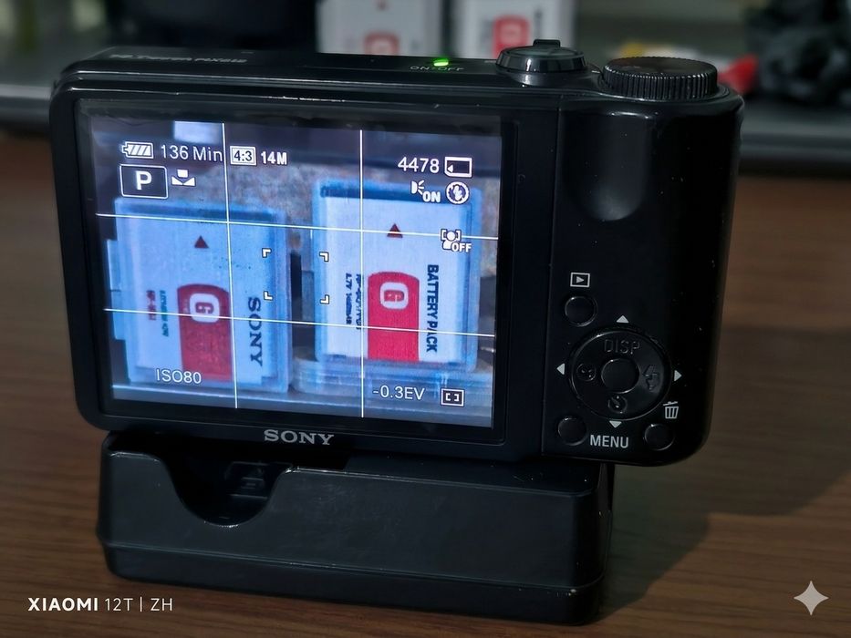 Sony Cyber-shot DSC-H55 ... Полный комплект + 3 аккумулятора
