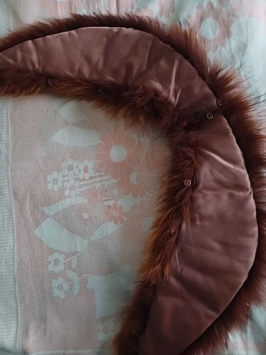 Меховой воротник натуральный