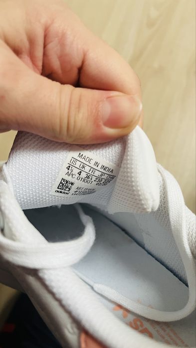 Adidasi adidas originali marimea 37