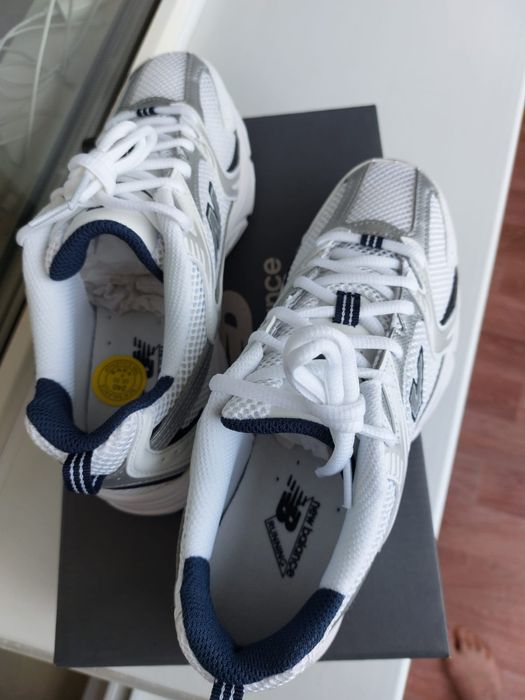 Продам кросовки новые