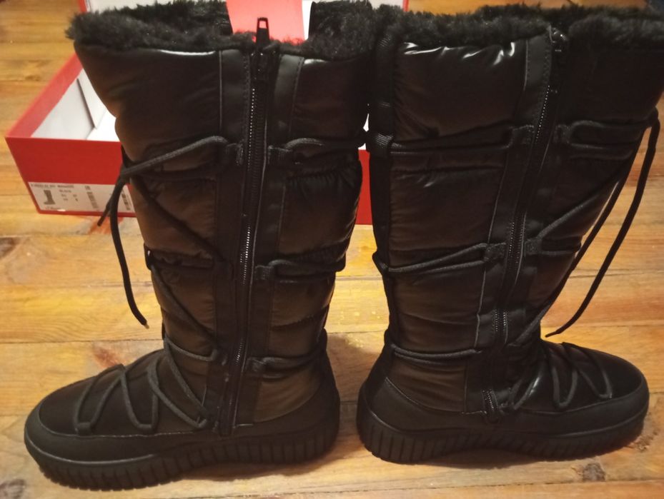 St.Oliver чисто нови ботуши с много дебела вътрешна подплата