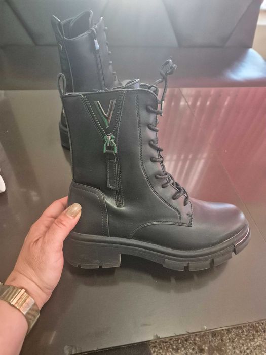 Зимни боти-ботуши