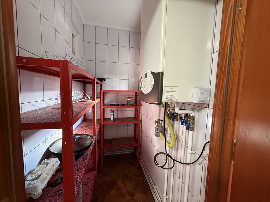 Apartament 2 camere, etaj 2, decomandat, centrală termică – Miorița, Micălaca