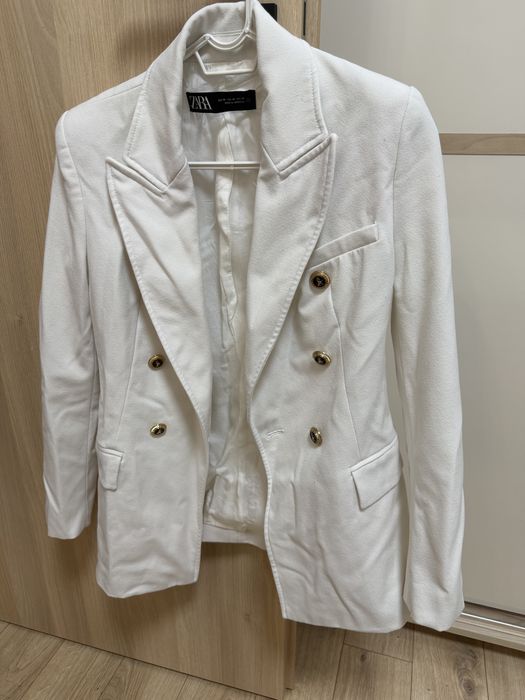 Сако Zara        .