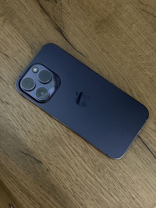 Продам  iPhone 14 PRO