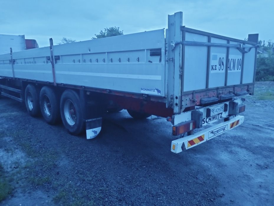 Прицеп полуприцеп