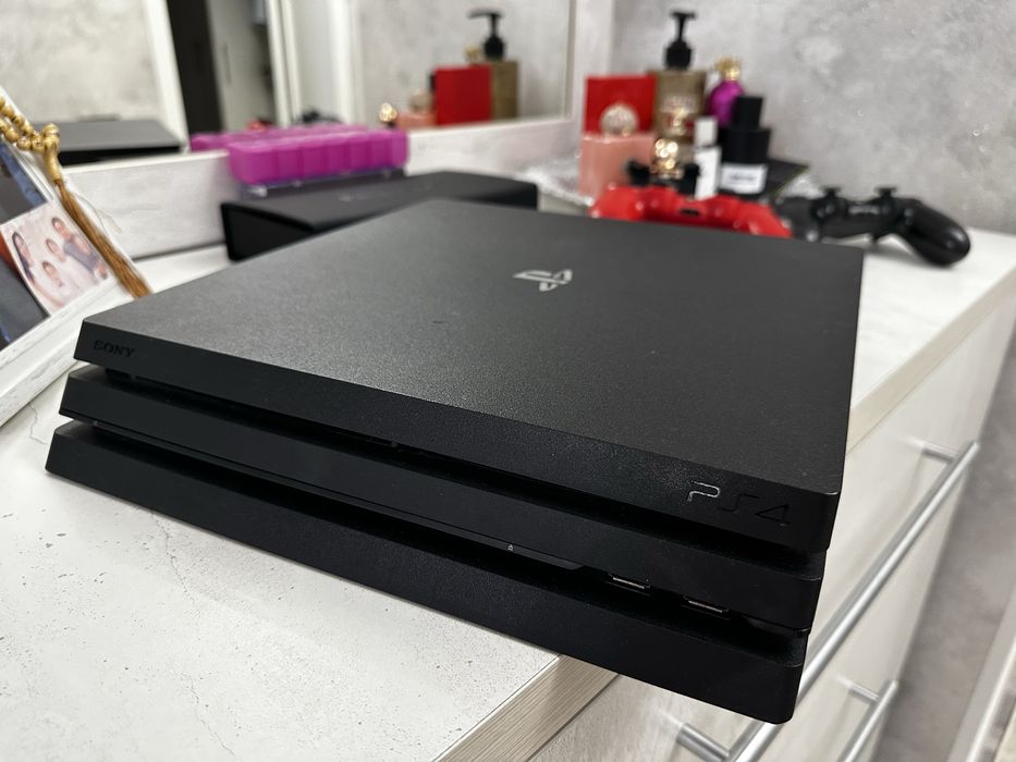 Sony PlayStation 4
