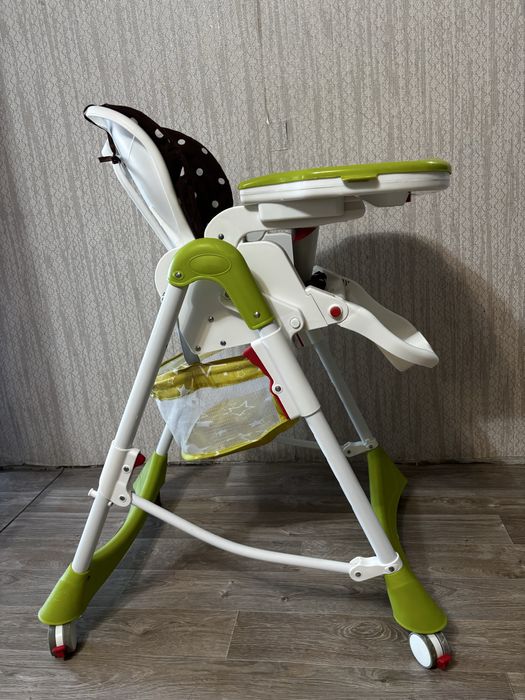 Детский стульчик  для кормления