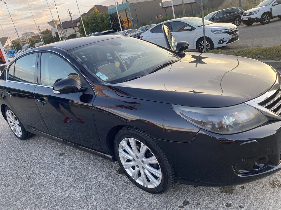 Vand Renault Latitude initiale Paris
