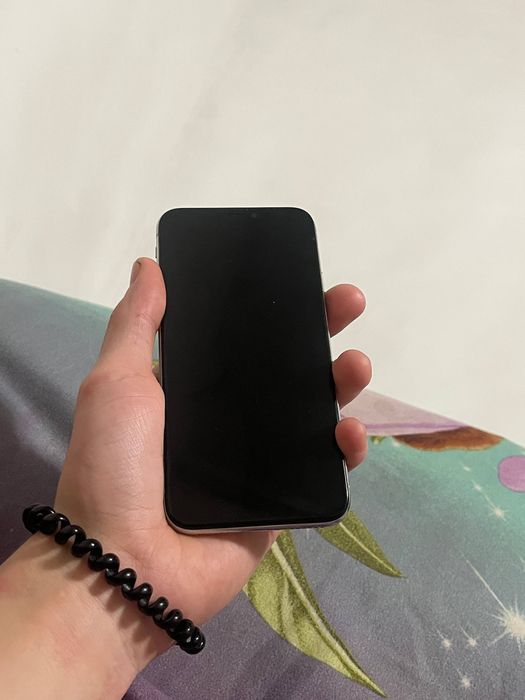 Продам  iphone x