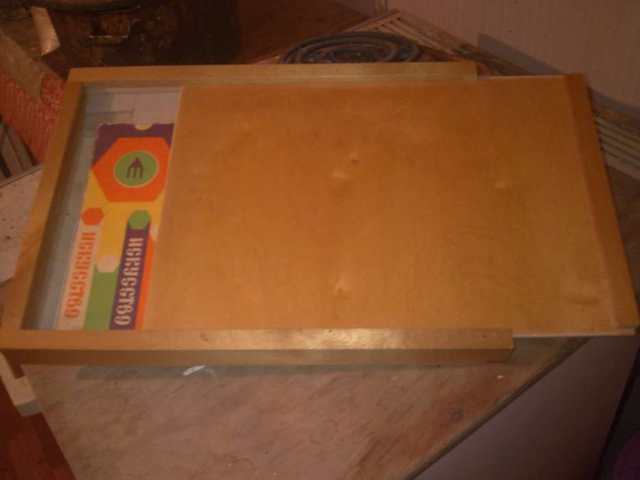 Продам планшет Советского производства-60-е года