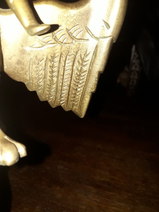 Statuie bronz,vintage, cu tematica interesanta, din colectia proprie!