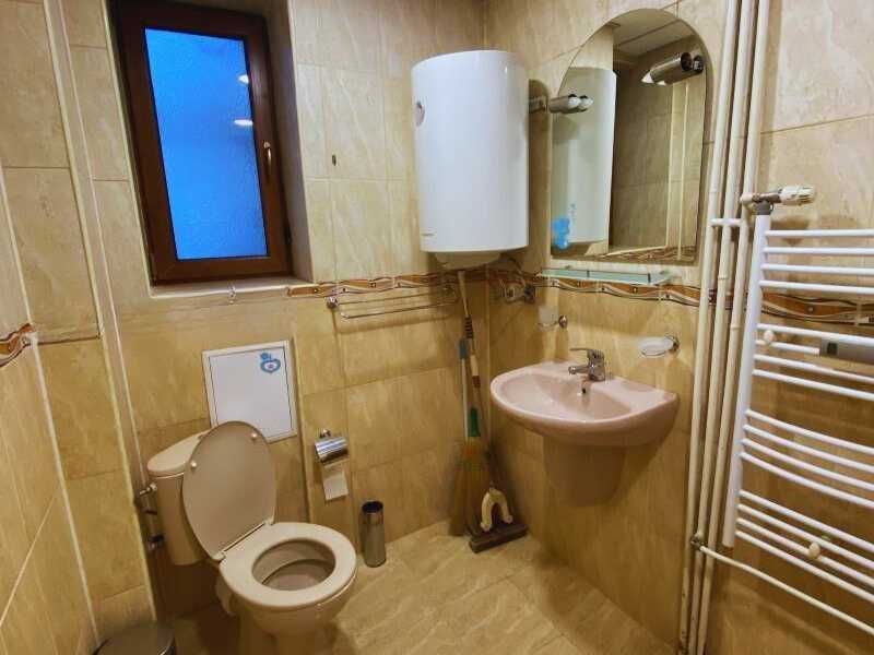 Двустаен апартамент в кв. Оборище
