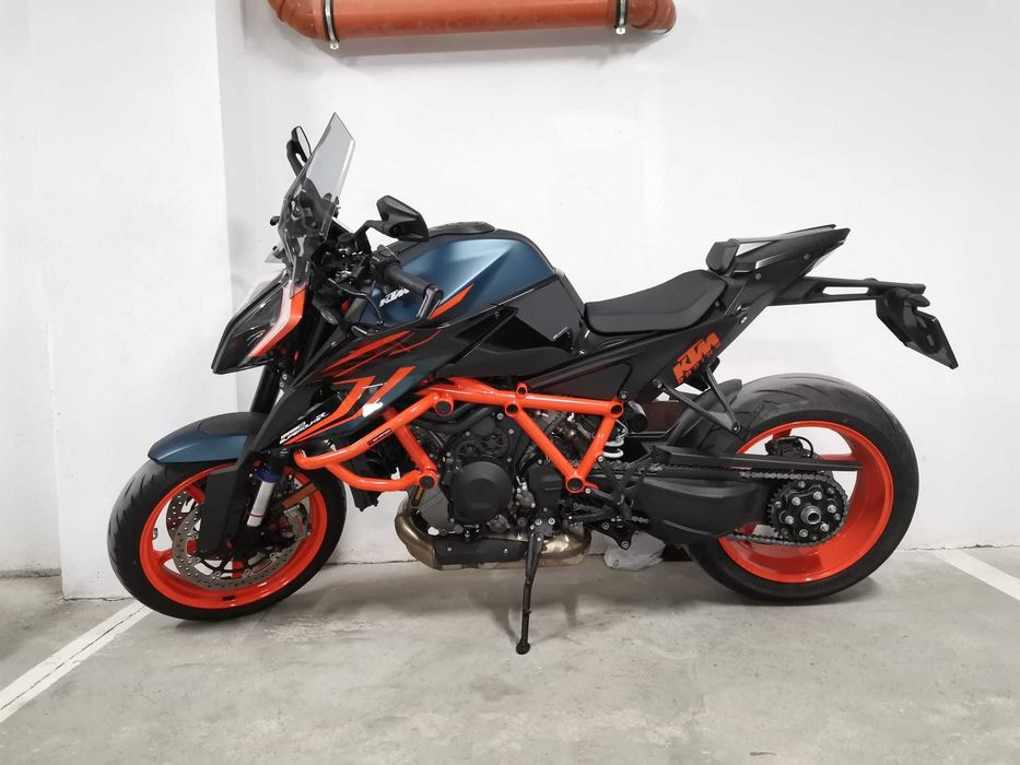 KTM Super Duke 1290 r EVO