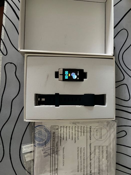 Смарт фитнес часы HEALTHBAND BT68
