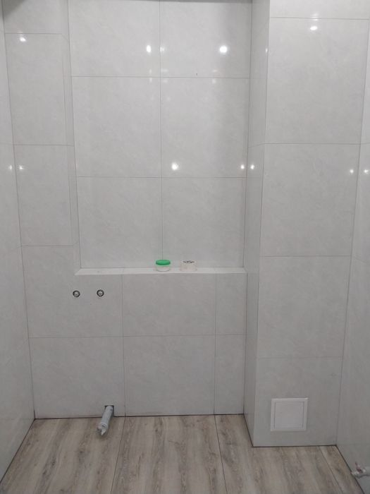 Кафельщик, укладка плитки